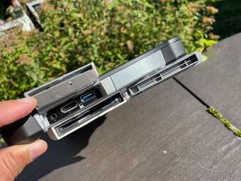 odolný tablet Panasonic Toughpad FZ-G1 - FullHD, SSDčko, W11 - 4