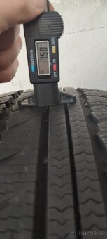 215/60/R17C NOKIAN ZIMNÍ - 4