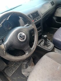 VW golf IV - 5-té dveře, boční dveře,motor ALH - 4