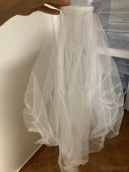 set pro nevěstu-závoj, podvazek, ozdoba do vlasů - 4