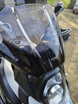 Suzuki DL1000 V-Strom - 4