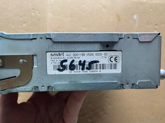 Autorádio Grundig Smart Fortwo - 4