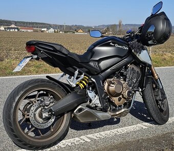 Honda CB650R - 4