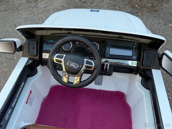 elektro auto Ford RANGER - 4