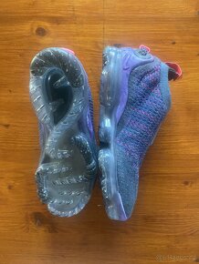 NIKE W AIR VAPORMAX 2020 FK - 4