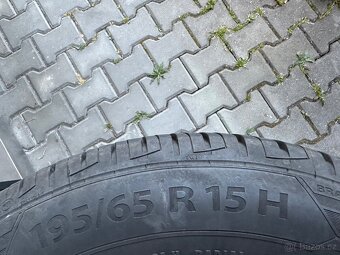 195/65R15 - 4