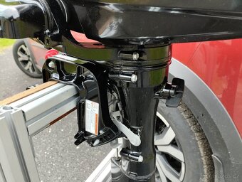Lodní motor Suzuki 4Ps 4takt - 1A top stav - 4
