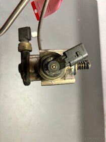 Octavia 2 RS 2.0TFSI palivové čerpadlo 06F 127 025 F - 4