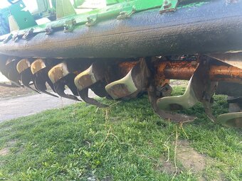 Prodám rotavátor za větší traktor- Zetor - 4