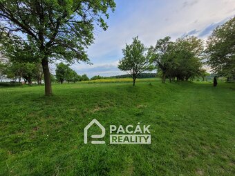 Prodej pozemku o výměře 1.100 m2 určeného k výstavbě rodinné - 4