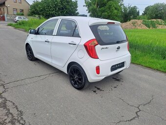Kia picanto 1.0i - 4