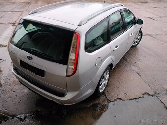 Ford focus 1.6i 16v 74kw combi R.v.2010 - 4