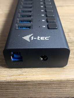 USB HUB I-tec 16 portů, USB 3.0, adaptér 90W - 4