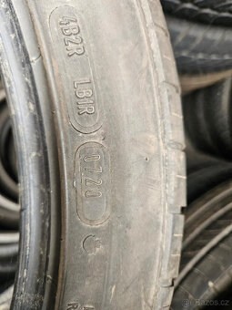 235/40R18 91W Goodyear - 4