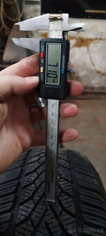 2 +1 zimní pneumatiky SEMPERIT 215/65R16 98H 7,50mm - 4