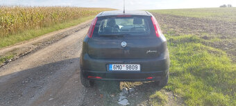 Fiat Grande Punto - 4