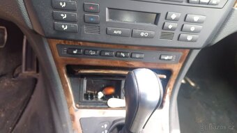 Kompletní ///M interiér BMW E83 X3, čená kůže, dekor, VÝHŘEV - 4