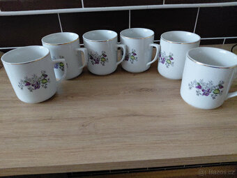 Retro hrnky -květiny,nepoužité - 4