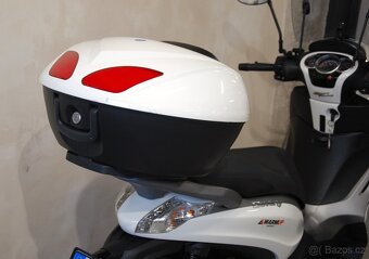 Piaggio Beverly 350 ABS + ASR - 4