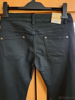 Nové kalhoty, vel. 36 - 4