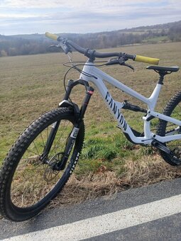 Canyon Spectral 5 - 4