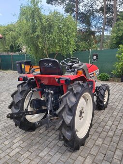 YANMAR F-220 - 4