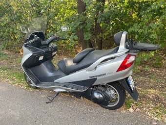 🛵 Suzuki Burgman 400 2004 - 4