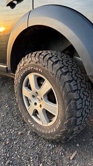 Land Rover Discovery 3 HSE - 4
