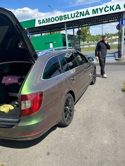 Prodám Škoda Superb 2 ve fólii - 4