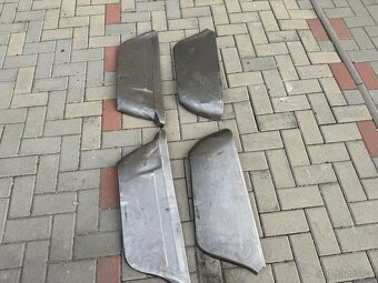 Lada Vaz Žiguli, spodky blatníků zadní - 4