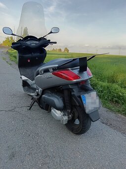Yamaha X-max 250 - 4