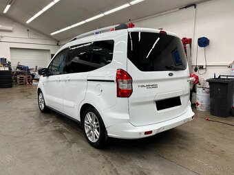 Ford Tourneo Courier 1.0 ECOBOOST 74kW - 4