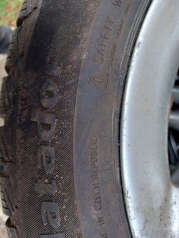 Mercedes 16" - 4