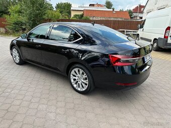 PRONÁJEM VOZIDLA SKODA SUPERB 2.0 TDi, DSG, STYLE, R.V.2022. - 4