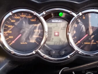 Suzuki Strom DL1000 - 4