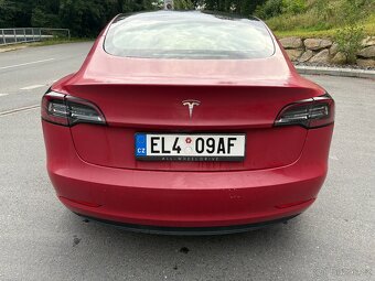 Tesla Model 3 MY21 refresh, bílý int. Long Range SoH 91% - 4