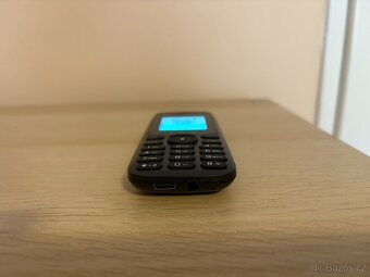 Tlačítkový mobilní telefon myPhone 2200 - 4