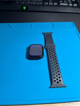 Apple Watch 7 45 mm - 4