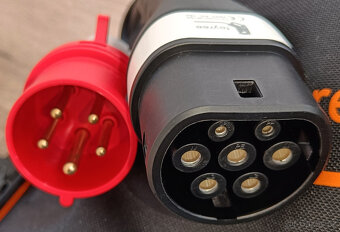 Nabíječka Typ 2 11kW 3F/1F, Wifi/Bluetooth - 4