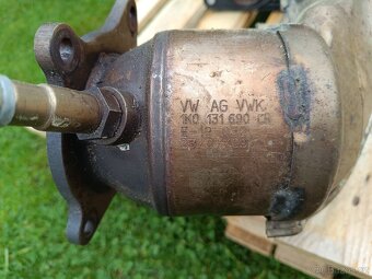 1k0131690 VW CC 2.0 TSI 2010 katalyzátor - 4