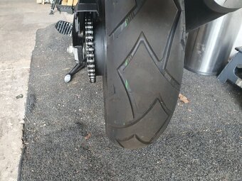 Suzuki DL 1050 V-Strom - 4