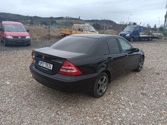 Mercedes C 180i benzin - 4