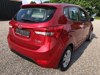 Hyundai ix20 1.4i benzín, Comfort, výborný stav - 4