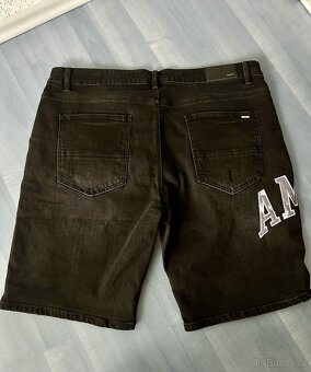 Predam kratke jeans Amiri - 4