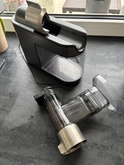 Odšťavňovač Philips HR 1946 - 4