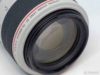 CANON EF 70-300/4-5,6 L IS USM - jako nový - 4