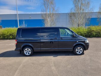 Predam volkswagen caravelle T5 2.0tdi 75kw long 2015 9-miest - 4