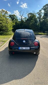 Volkswagen New Beetle 1.9 tdi 74kw Style - 4