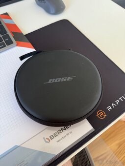 Sluchátka BOSE QuietControl 30 - 4