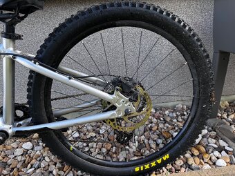 Dětské horské kolo Scott Scale RC 24 Disc – TOP stav - 4